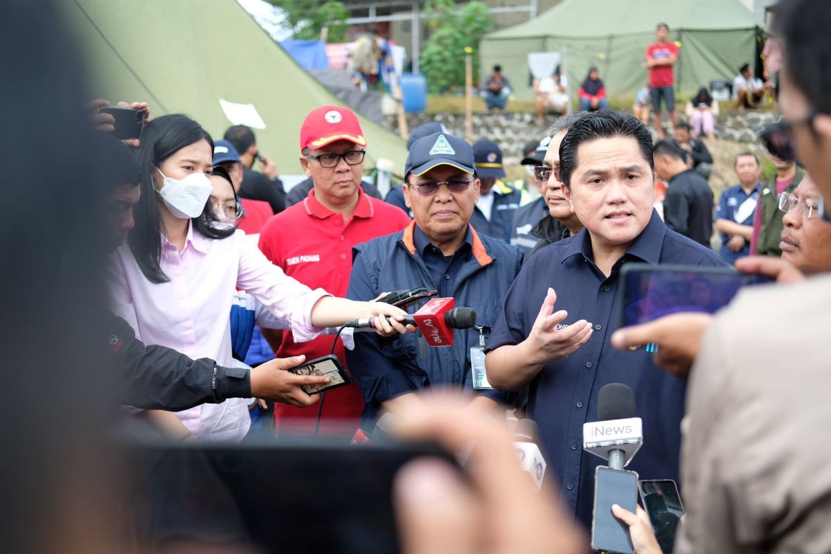 Erick Thohir apresiasi Satgas BUMN Peduli saat kunjungi korban Gempa Cianjur
