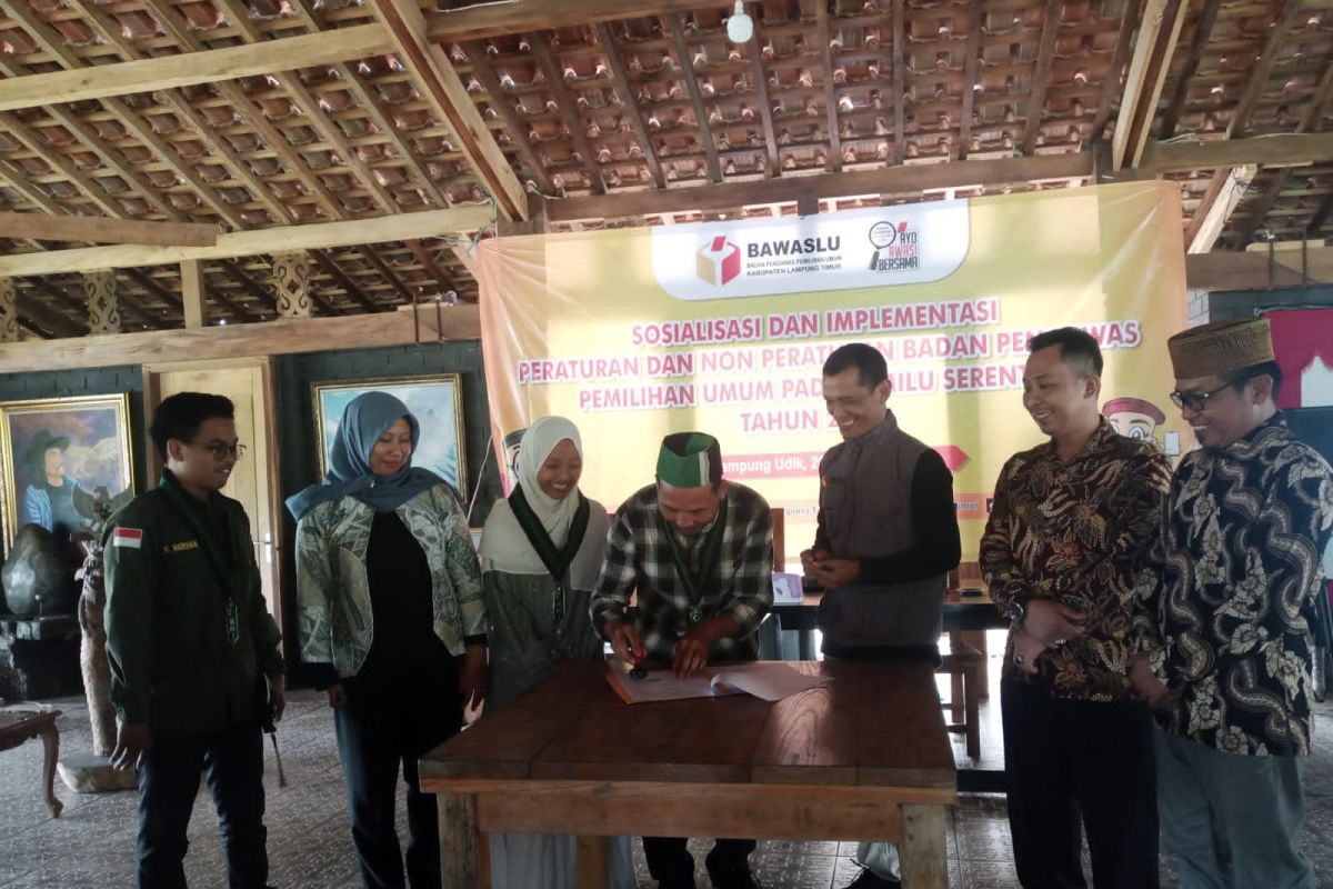 Bawaslu Lampung Timur sepakati pemantauan Pemilu 2024 dengan 12 organisasi