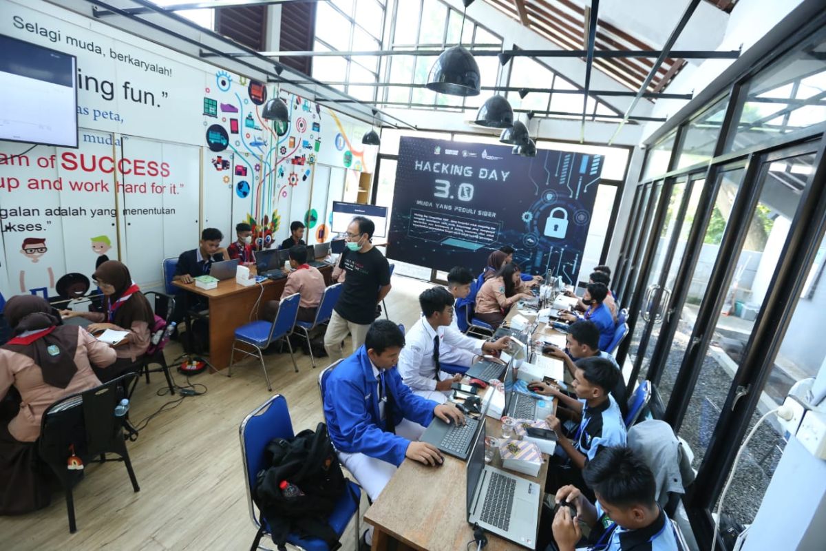 Kompetisi peretasan jadi wadah anak muda Banyuwangi di bidang keamanan siber