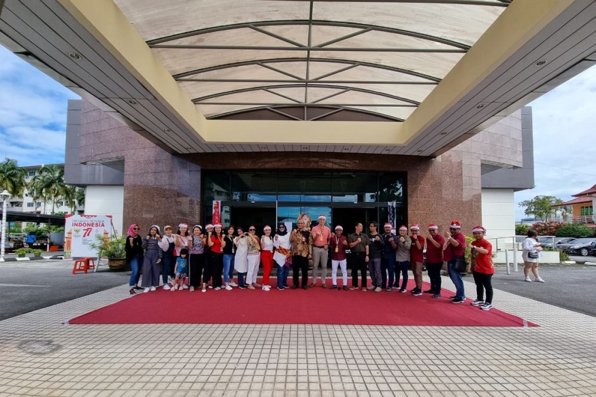 KJRI Kuching gelar pasar murah dan donor darah jelang Natal 2022