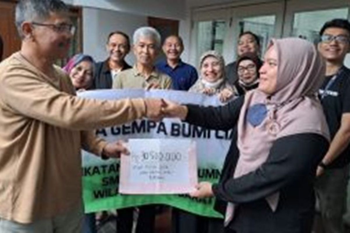 Bantu korban gempa Cianjur, Ikasmansa Pekanbaru-Riau galang dana