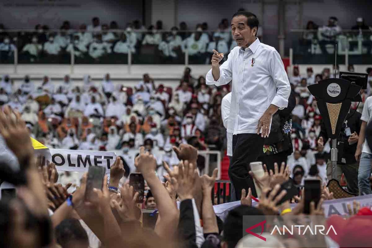 Indonesia must be confident in ability to become developed: Widodo