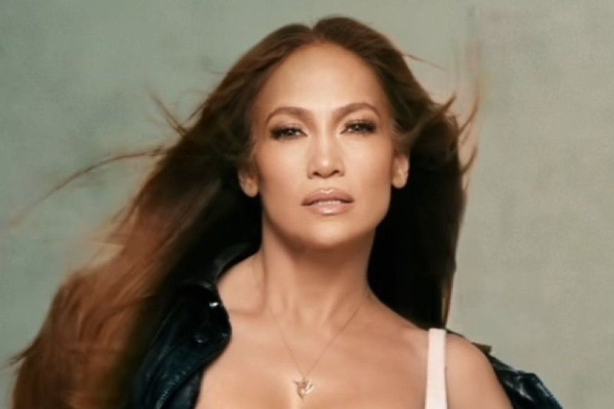Jennifer Lopez umumkan jadwal rilis album "This Is Me... Now"