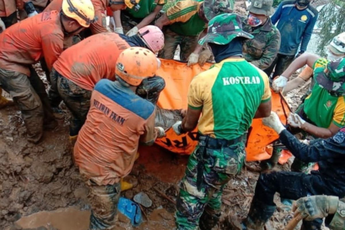 Korban meninggal Gempa Cianjur ditemukan: ciri-ciri ada titik hitam di lengan kanan