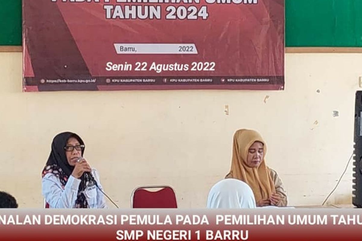 KPU Barru masuk sekolah dan kampus sosialisasi Pemilu 2024