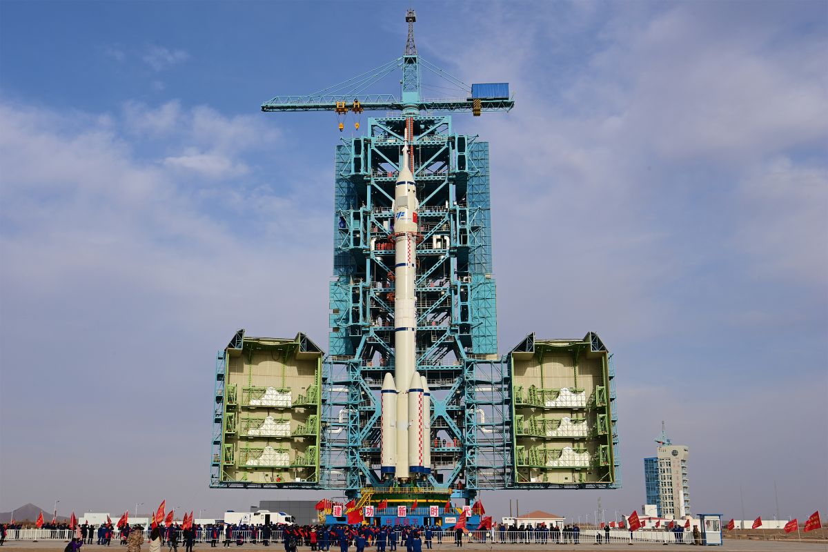 China luncurkan pesawat luar angkasa berawak Shenzhou-15 Selasa besok