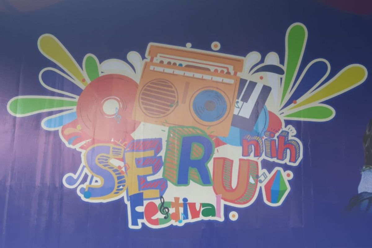 Pemuda Lombok Timur menggelar "Festival Seru nih" bangkitkan ekonomi warga