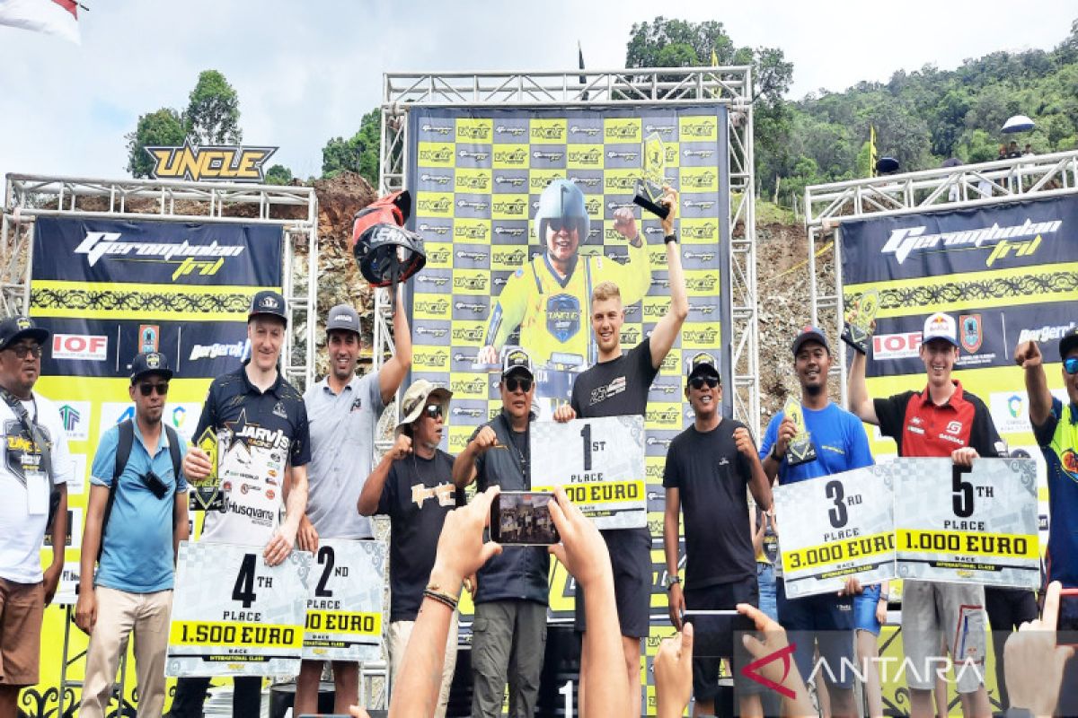 Bulgarian rider champions the 2022 South Kalimantan's Uncle Hard Enduro