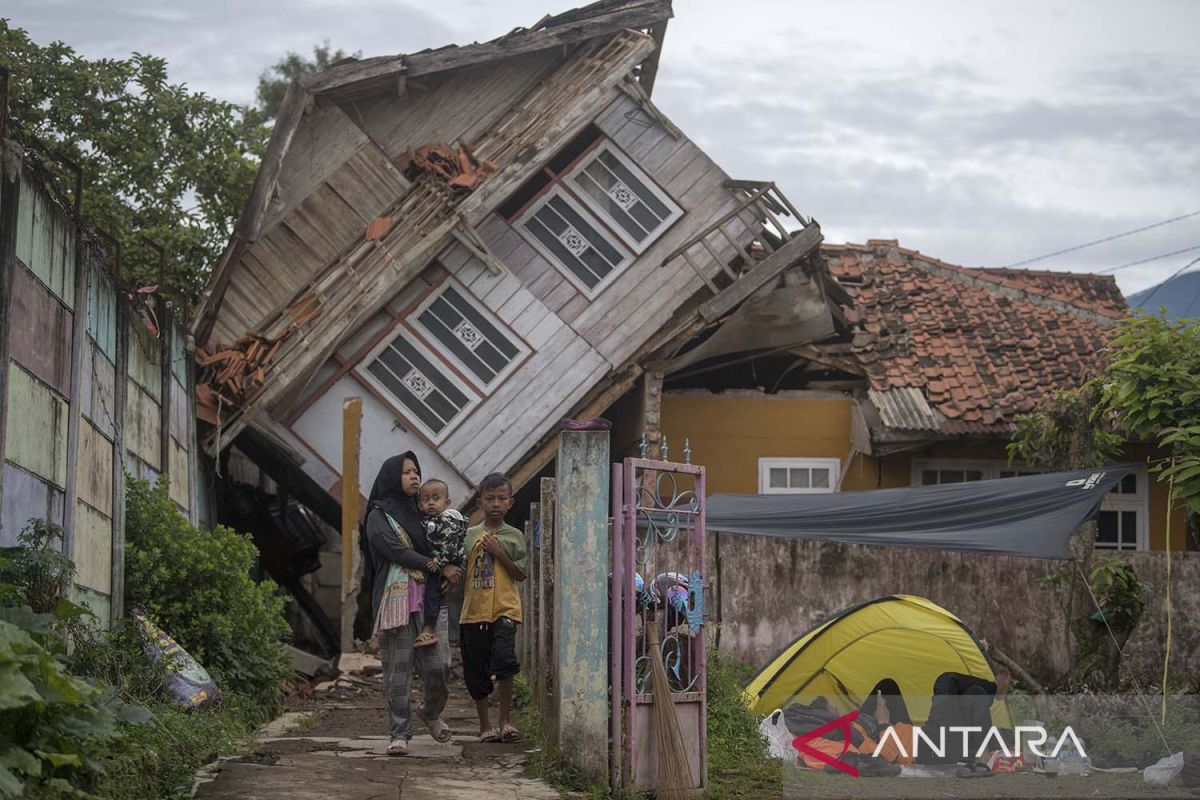 Basarnas memperpanjang operasi SAR gempa Cianjur selama tiga hari