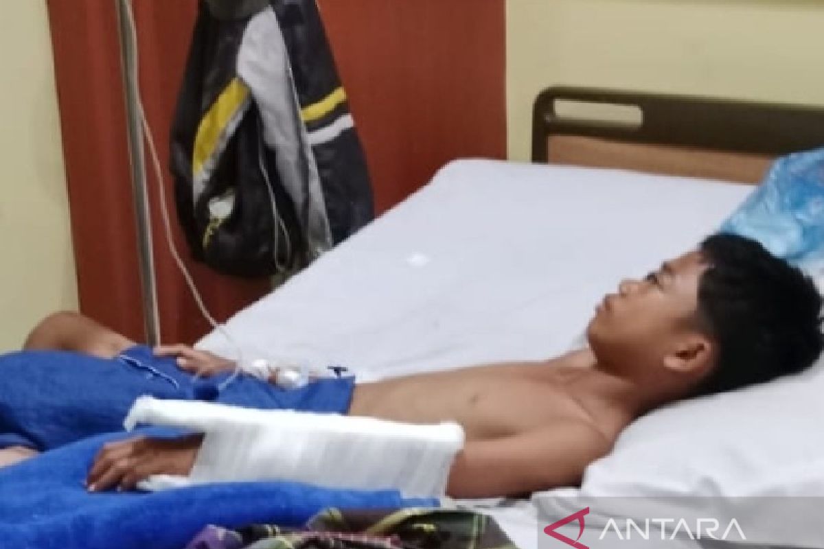 Siswa SMP di Medan Labuhan jadi korban pembacokan, tangan kiri nyaris putus