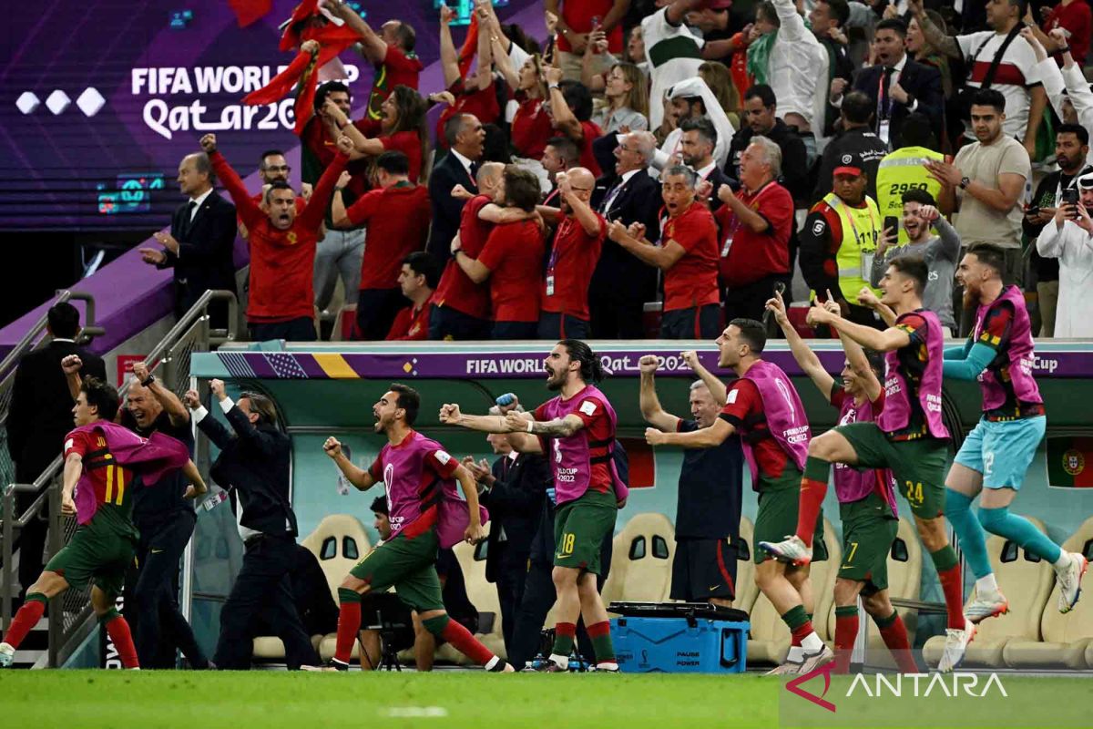 Pria penyusup lapangan saat laga Portugal-Uruguay sudah dibebaskan