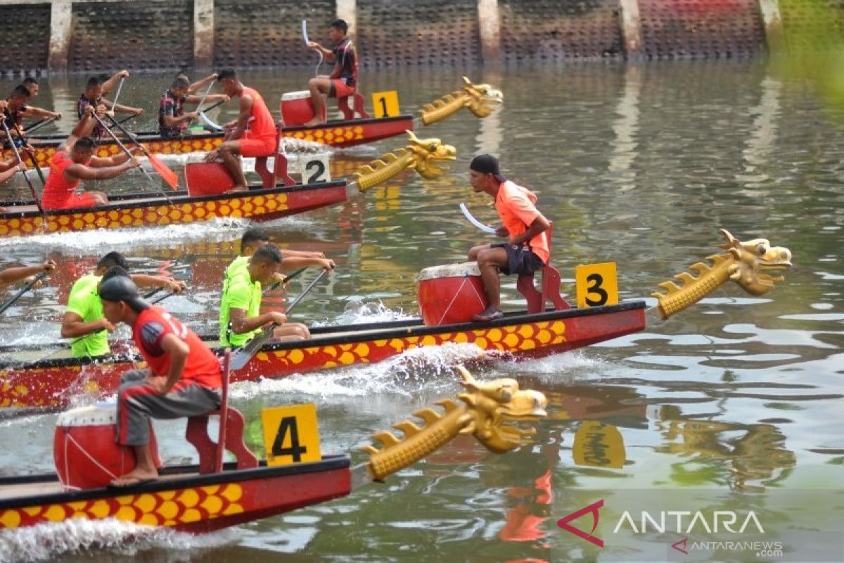 Jambi gelar lomba perahu tradisional di Sungai Batang Hari