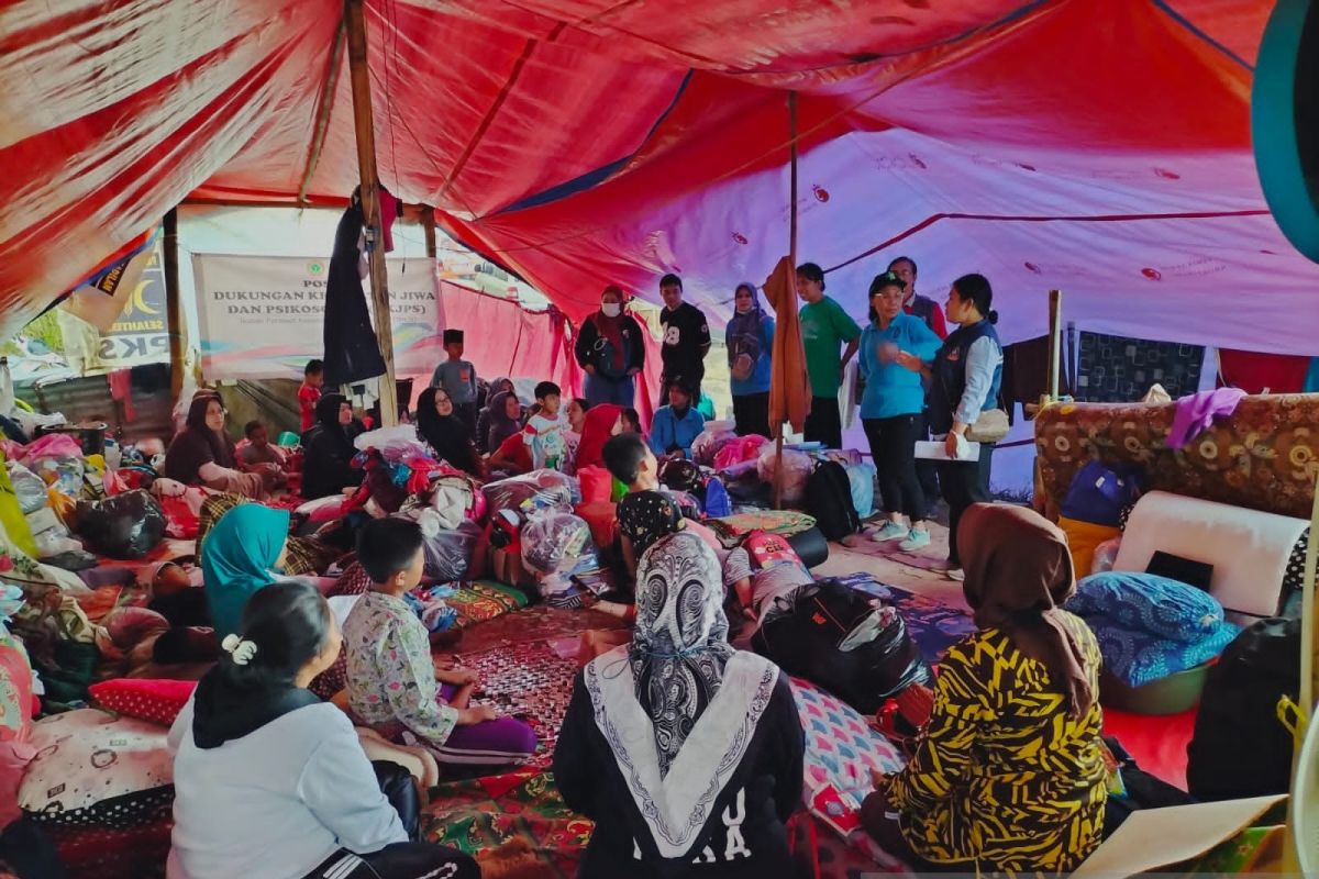 Pengungsi korban gempa Cianjur mencapai 108.720 jiwa