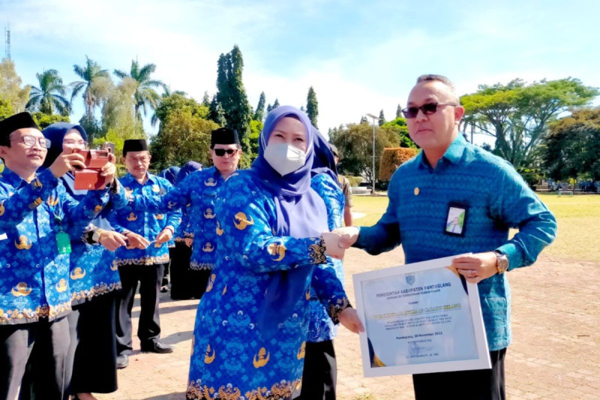 BPJS Ketenagakerjaan Cabang Serang Raya dapat Penghargaan dari Pemkab Pandeglang