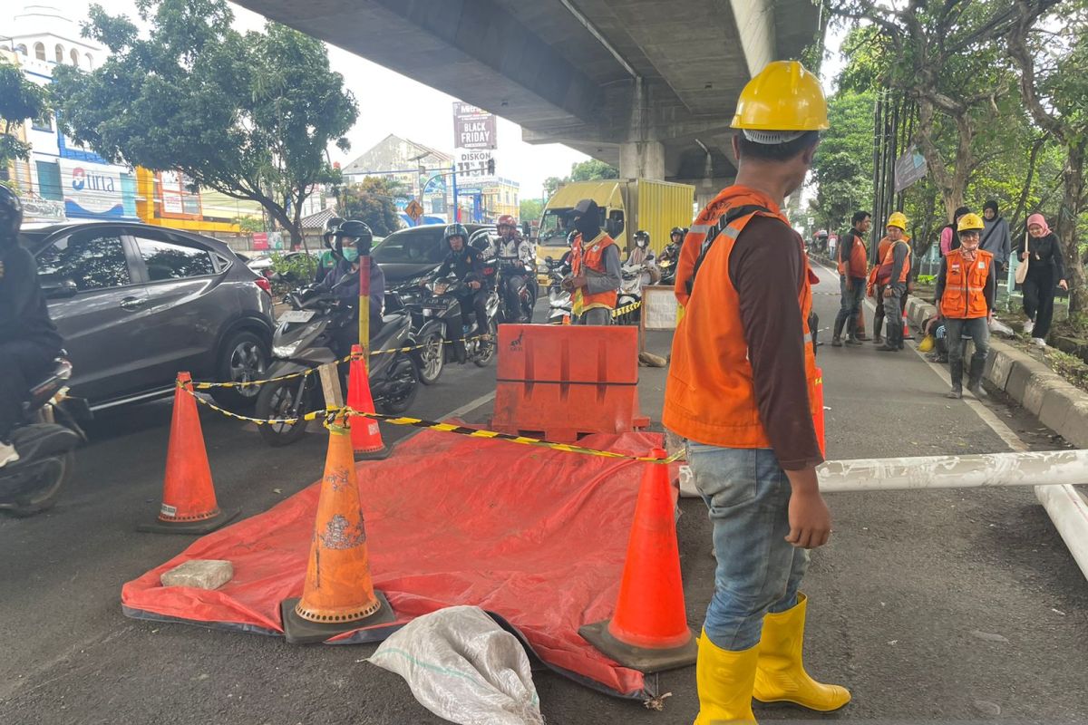 Pemkot Bogor koordinasi Kemen PUPR segera llakukan penutupan lubang di Jalan Sholis besok