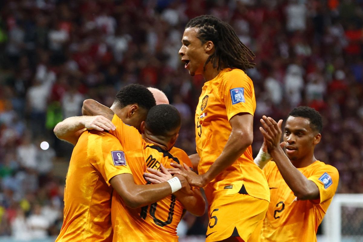 Kalahkan Qatar 2-0, Belanda ke 16 besar Piala Dunia sebagai juara grup
