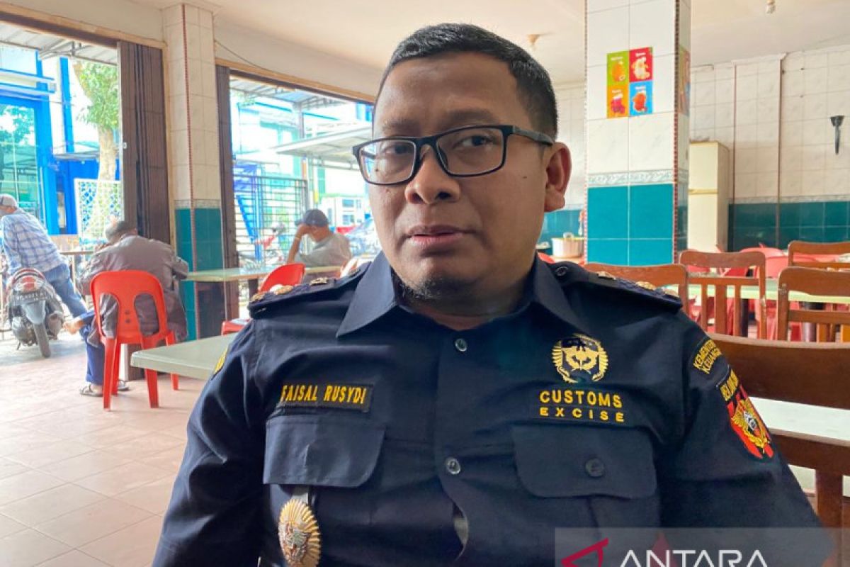 Bea Cukai Tanjungpinang meminta maaf atas insiden pemukulan sopir truk