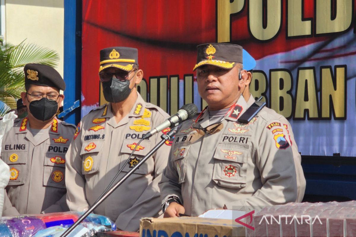 Polda Jateng kirim bantuan logistik untuk korban gempa Cianjur