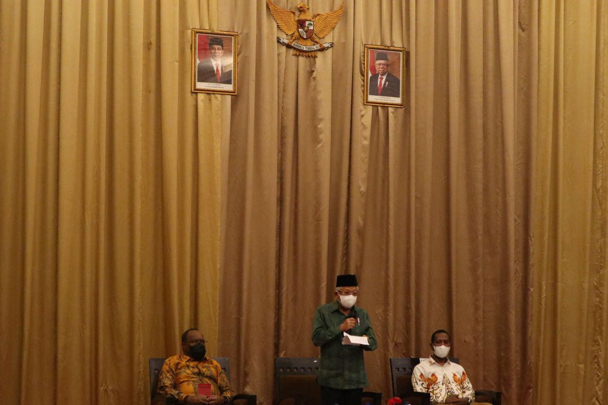 Wapres minta Apolo Safanpo siapkan masa transisi Papua Selatan