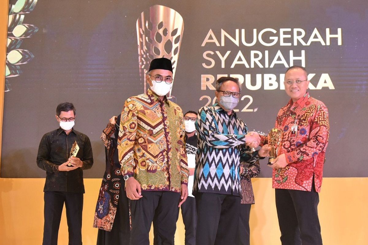 BRKS raih Penghargaan Bank Syariah Terbaik kategori BPD