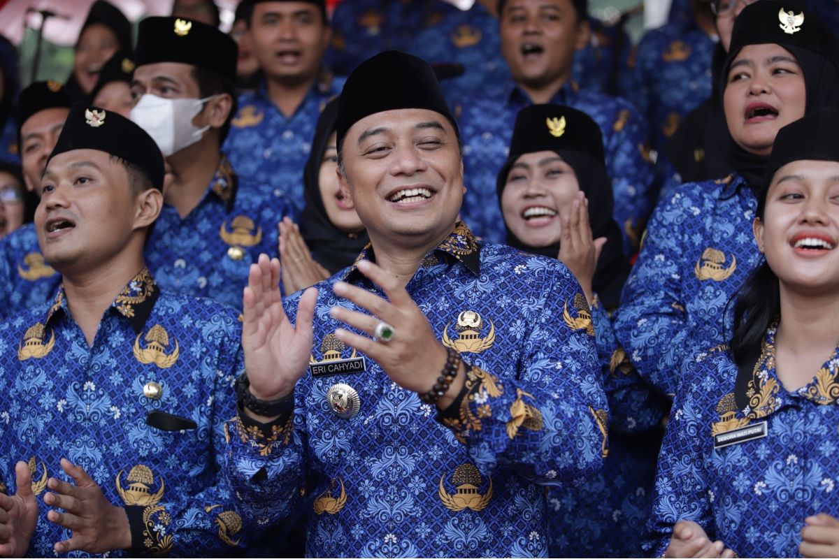 Wali Kota Eri minta ASN Surabaya kerja cepat utamakan masyarakat