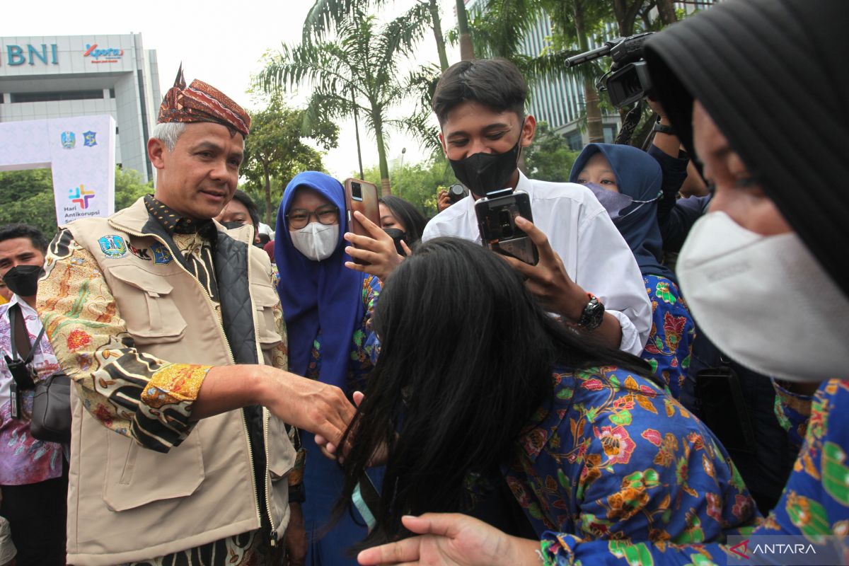 Ganjar beberkan pentingnya pemanfaatan medsos bagi pemimpin masa kini