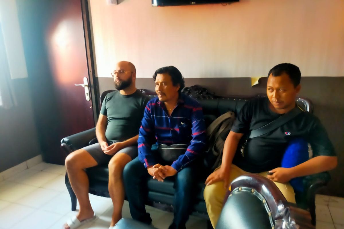 Dua buronan asal Republik Ceko dibekuk di Bali