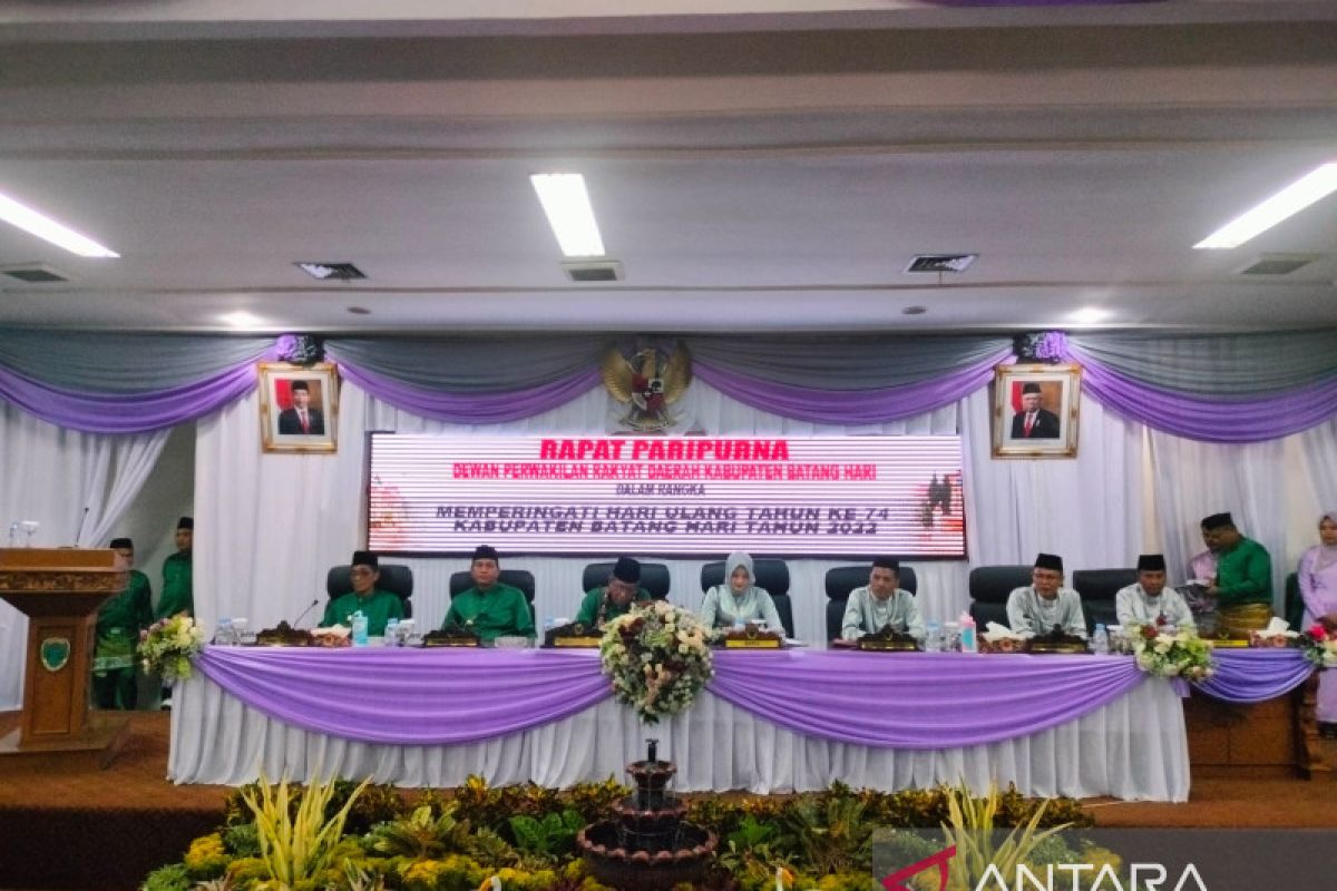 DPRD gelar Rapat Paripurna Istimewa  HUT ke-74 Kabupaten Batanghari