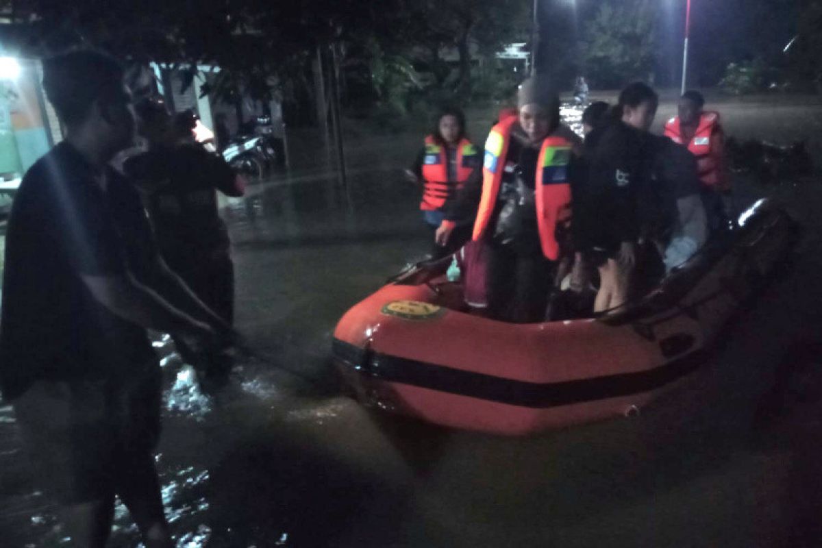 Banjir bandang di Pati, SAR evakuasi korban tewas