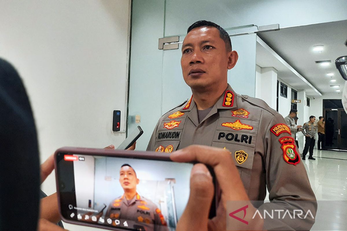 Kabag Ops Polres Jakpus terluka saat amankan aksi penyampaian pendapat