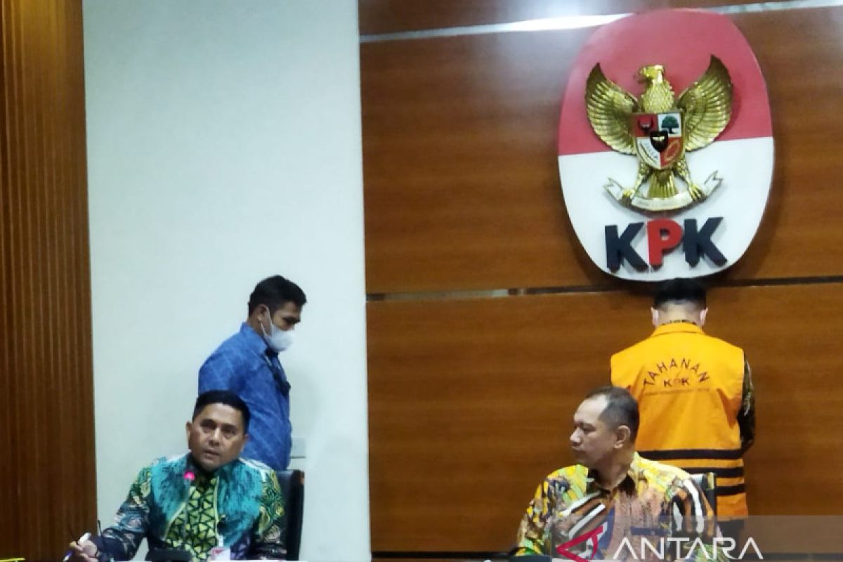 KPK kaji fakta hukum soal pejabat diduga titipkan maba di Unila