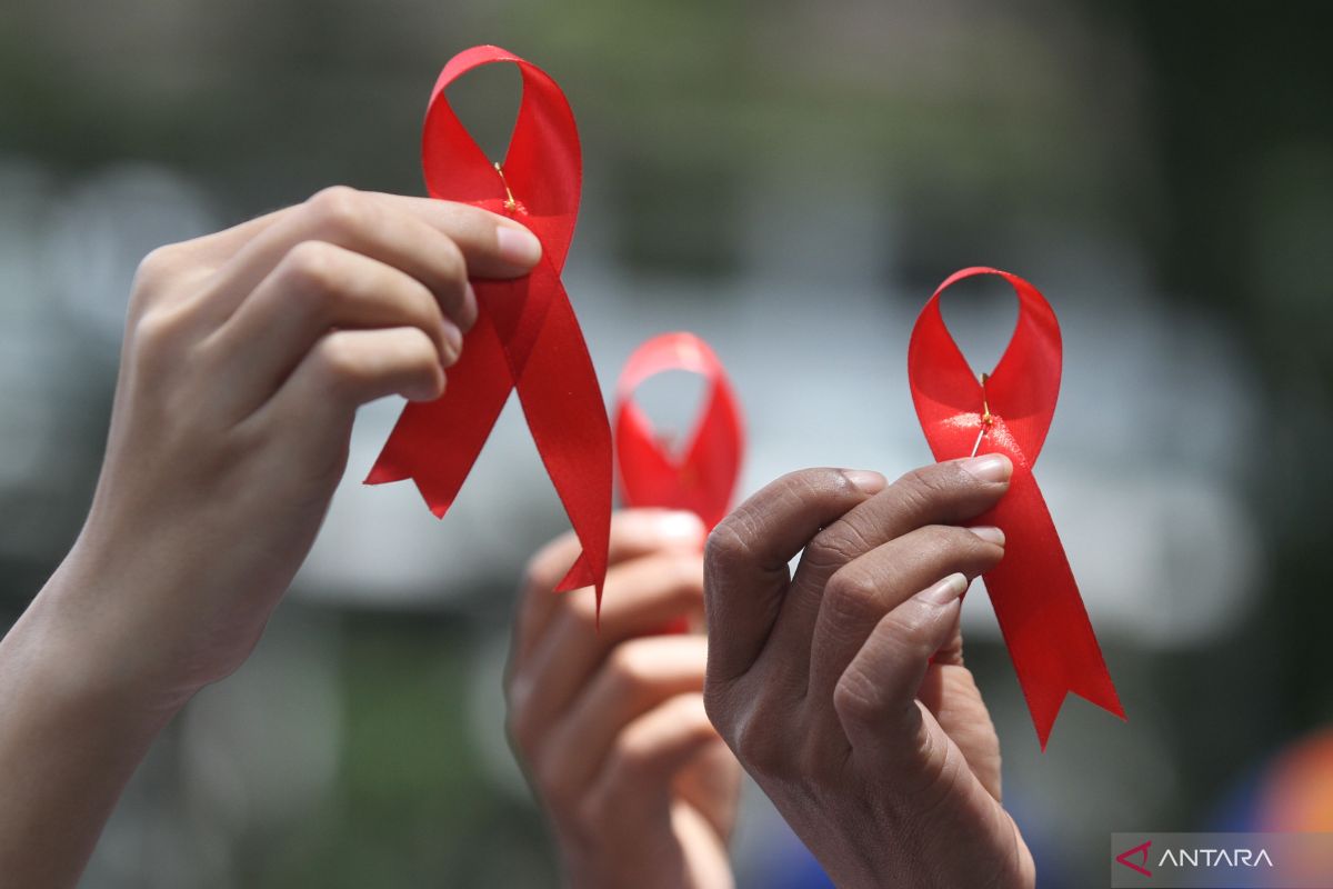 Dinkes Jatim catat sebanyak 6.145 kasus baru HIV/AIDS