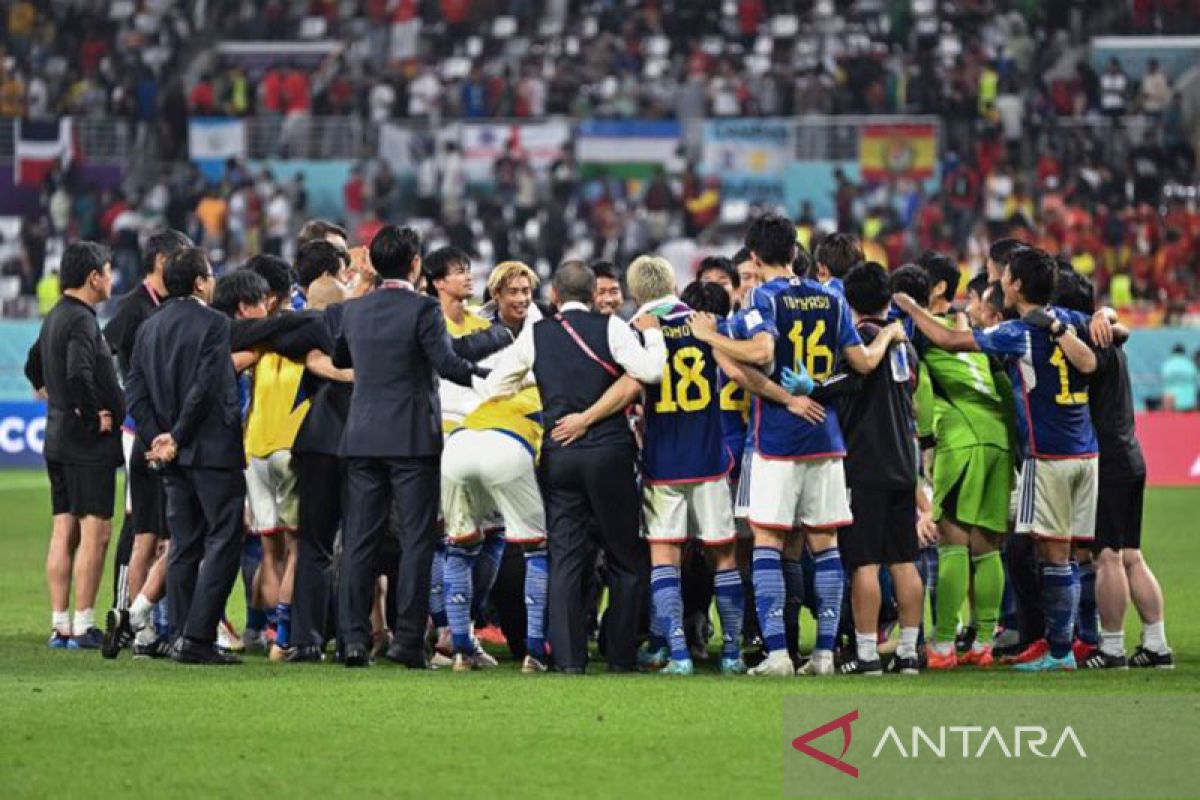 Gulingkan Spanyol 2-1 dan puncaki Grup E, Jepang ke 16 besar