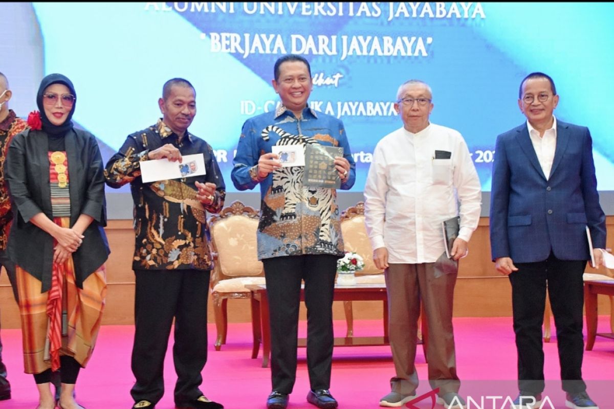 Iluni Jayabaya gelar peluncuran buku di gedung MPR RI