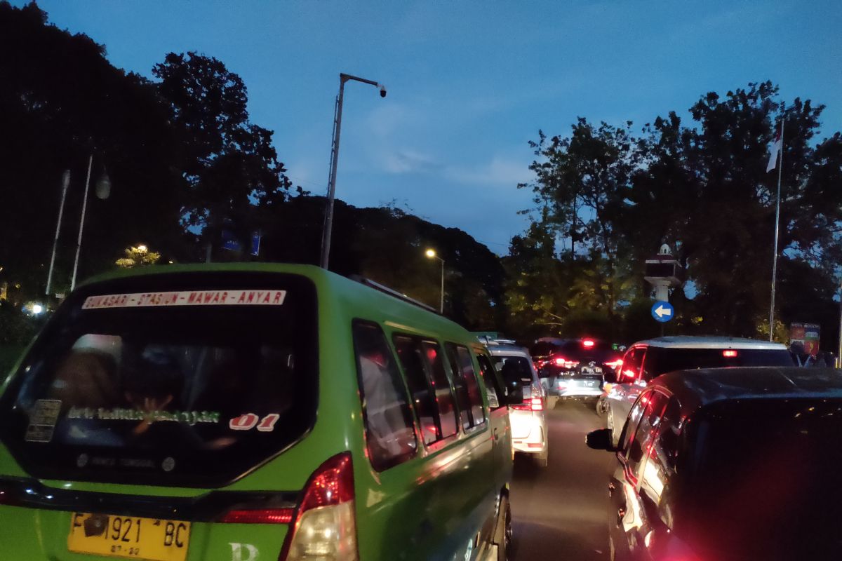 Pemkot Bogor pertimbangkan konversi angkot BBM ke angkot listrik