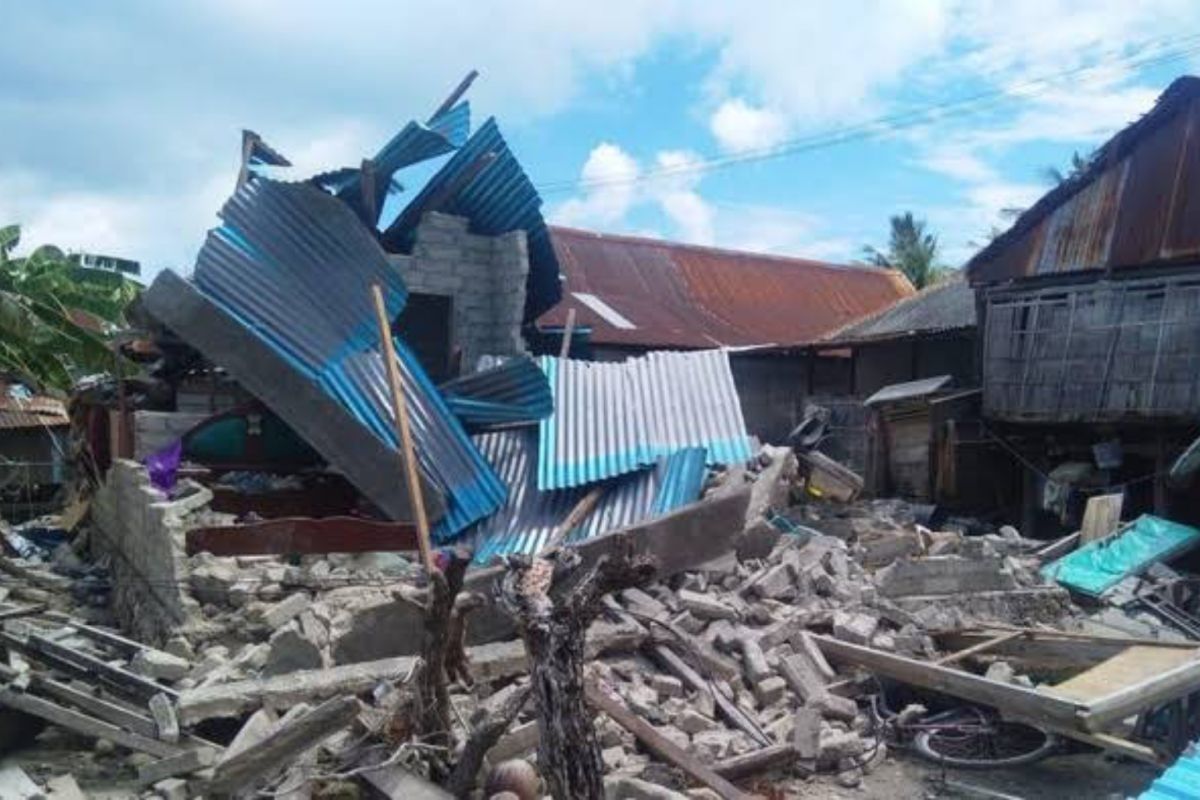 Bupati Selayar minta warga awasi penyaluran bantuan gempa senilai Rp7,9 miliar