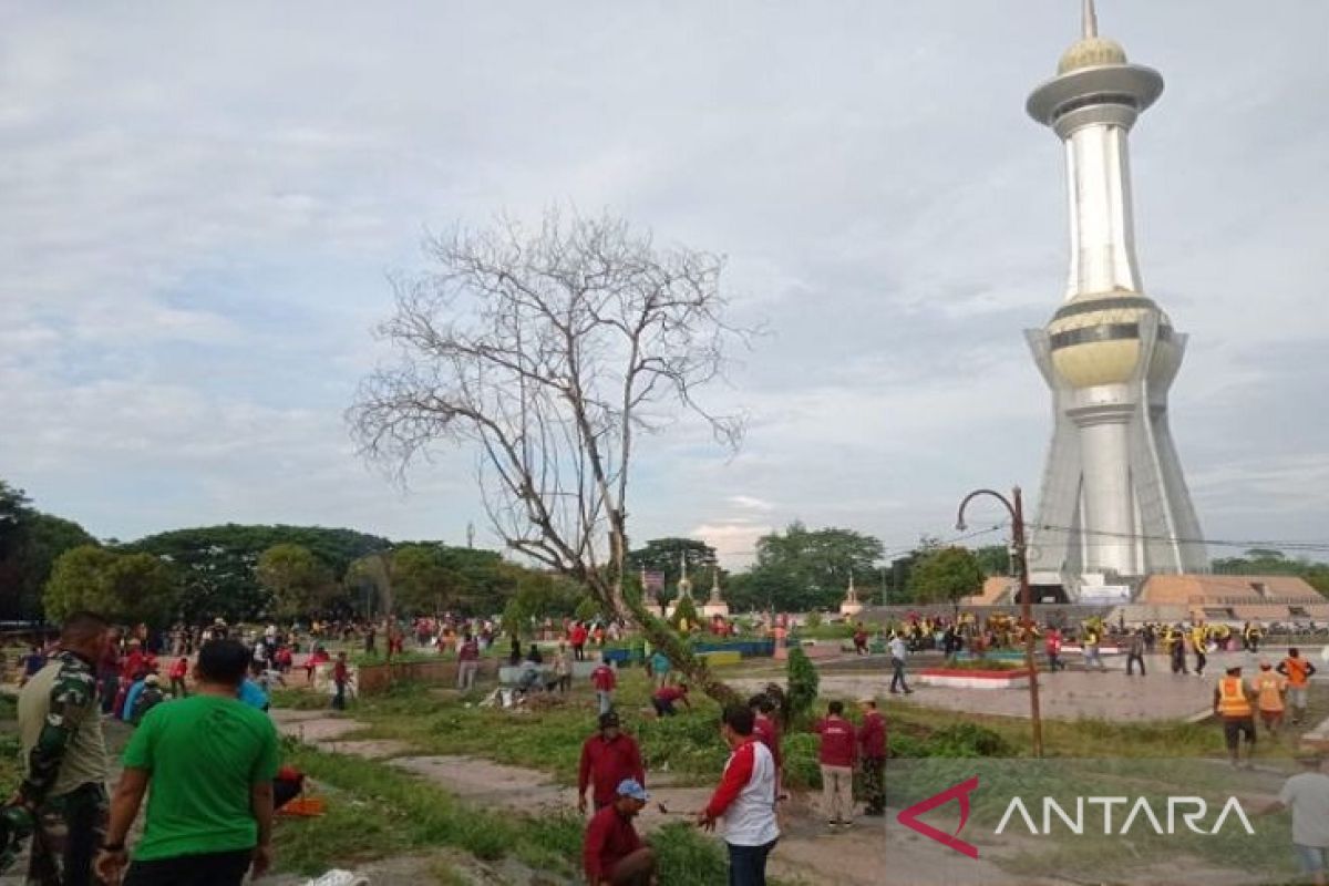 Pemkot Kendari menata kawasan Tugu Religi sebagai ruang publik