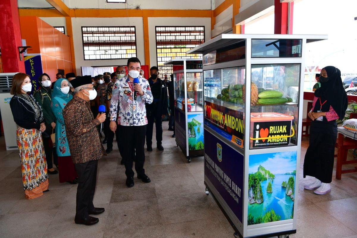 Freddy Thie: Foodcourt UMKM jadi pusat kuliner khas Kaimana