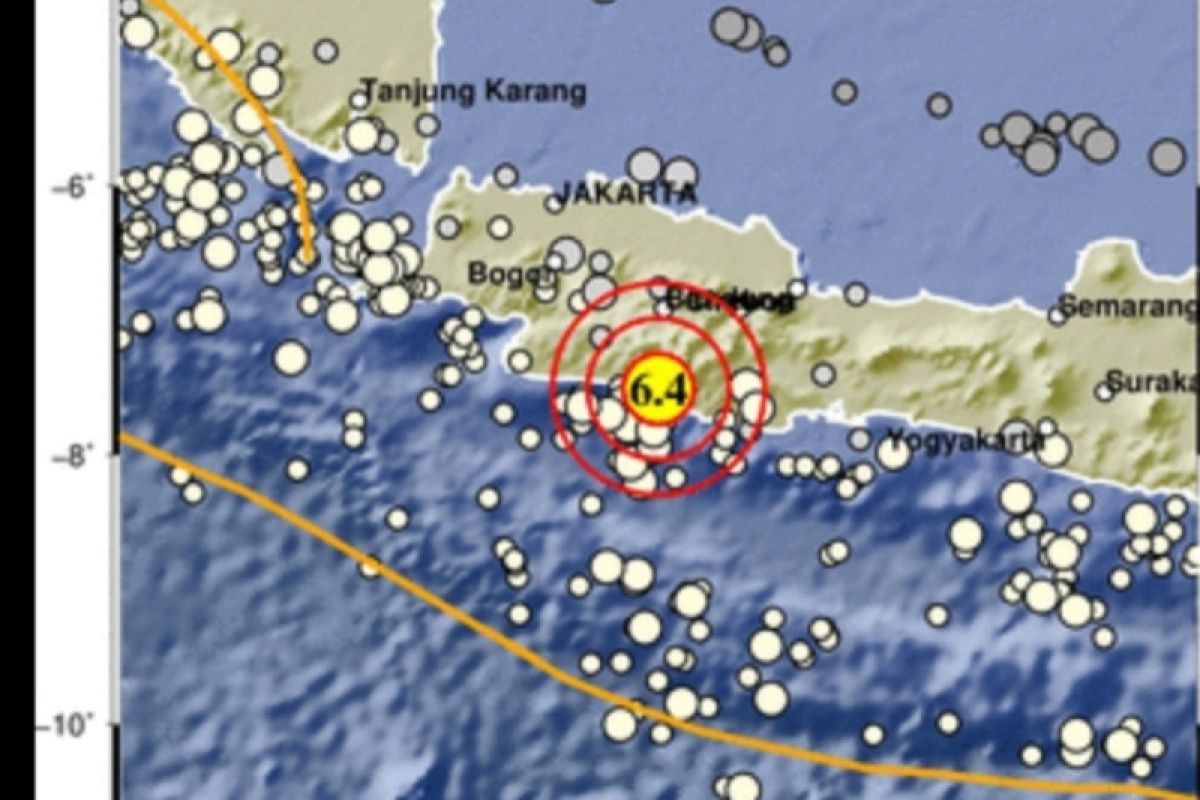 Gempa magnitudo 6,4 guncang wilayah Kabupaten Garut pada Sabtu sore