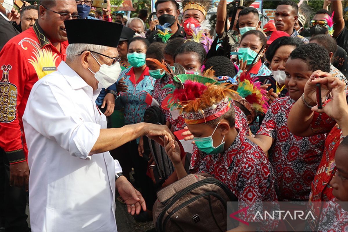 Ma'ruf Amin sebut Pemerintah tetap gunakan pendekatan humanis di Papua