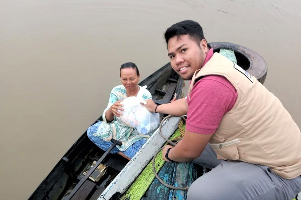 UPZ salurkan 100 Paket Sembako bagi masyarakat pra sejahtera