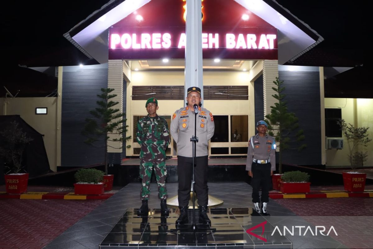 TNI-Polri gelar patroli gabungan cegah pengibaran bintang bulan di Aceh Barat