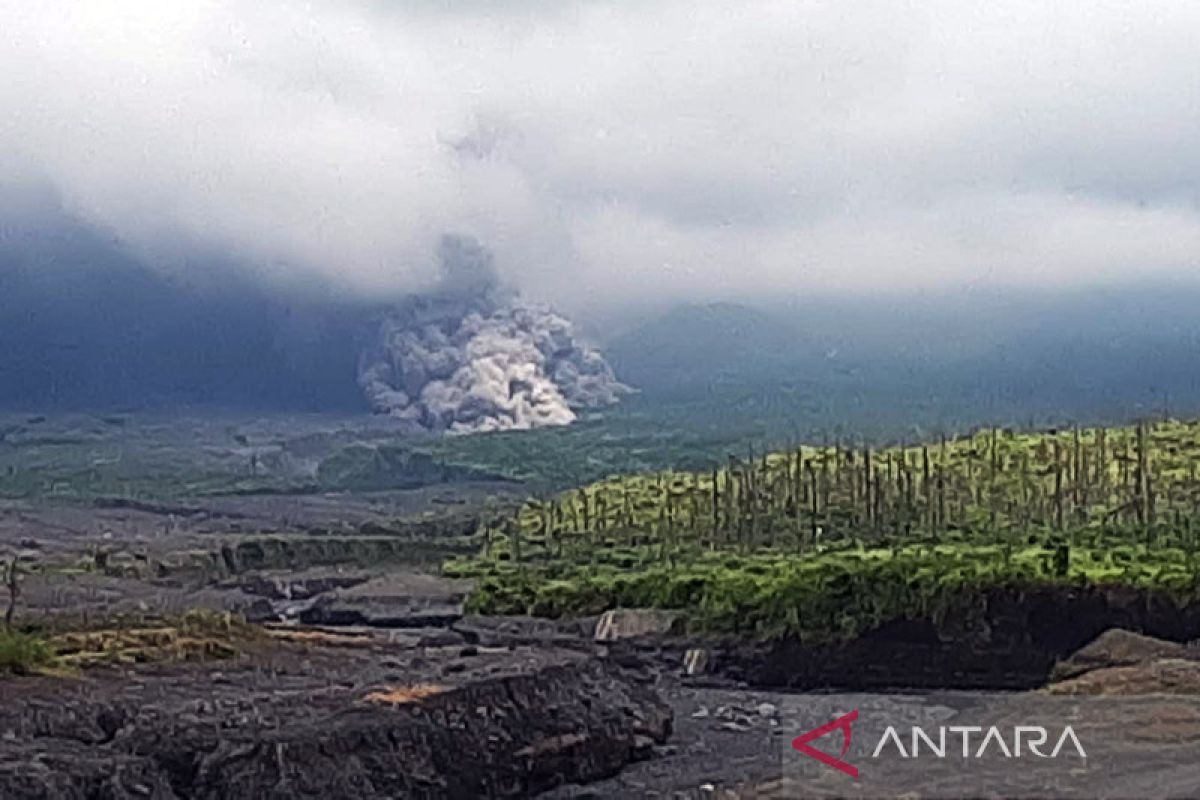 BPBD: Aktivitas erupsi dan APG Gunung Semeru masih tinggi