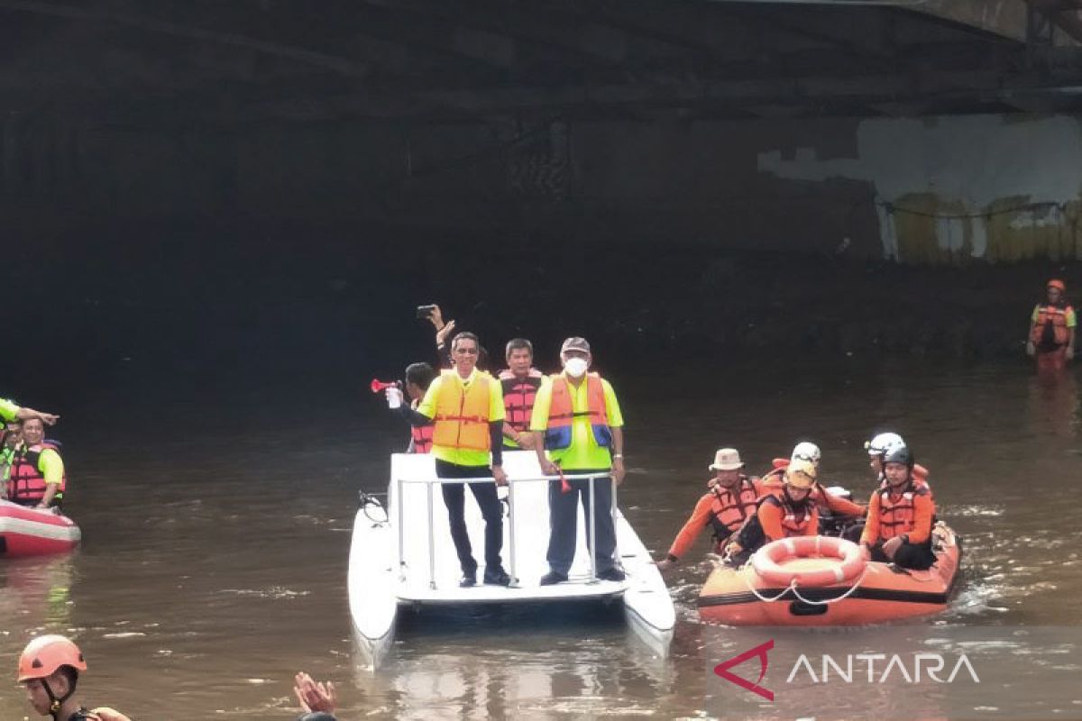 DKI kemarin, Festival Dayung Ciliwung hingga cuaca ekstrem