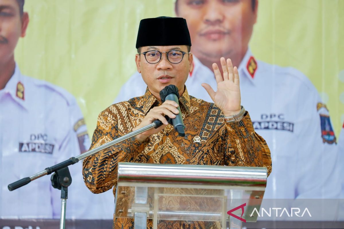 Wakil Ketua MPR minta kades harus ikut jaga persatuan di tahun politik