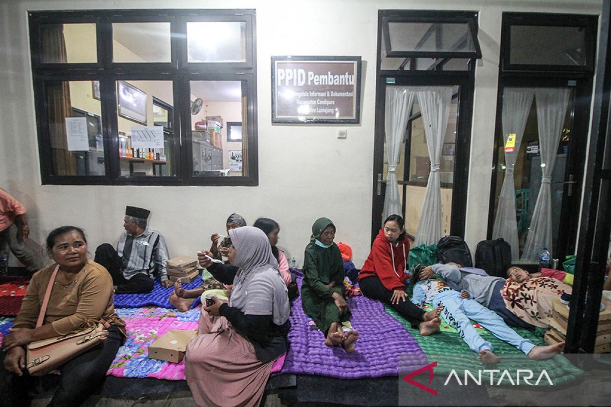 BNPB: Sebanyak 1.979 jiwa mengungsi akibat awan panas guguran Semeru