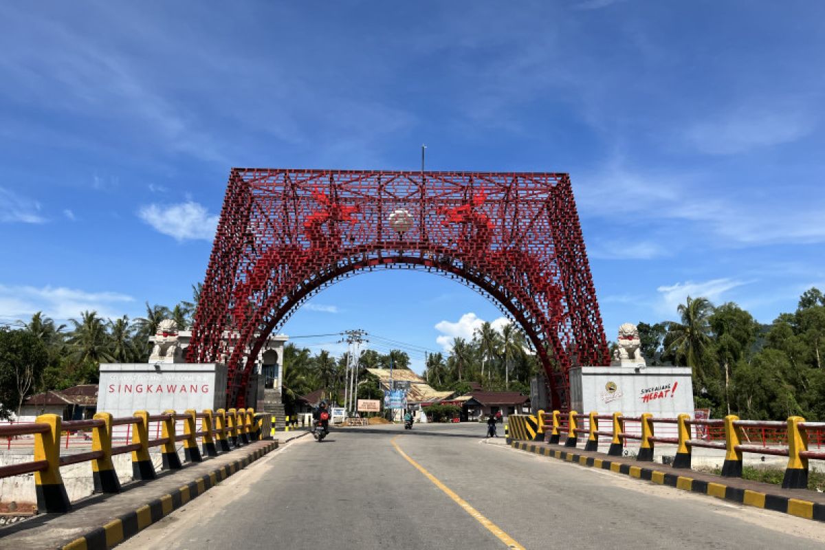 Gerbang Kota Singkawang unik dan menarik