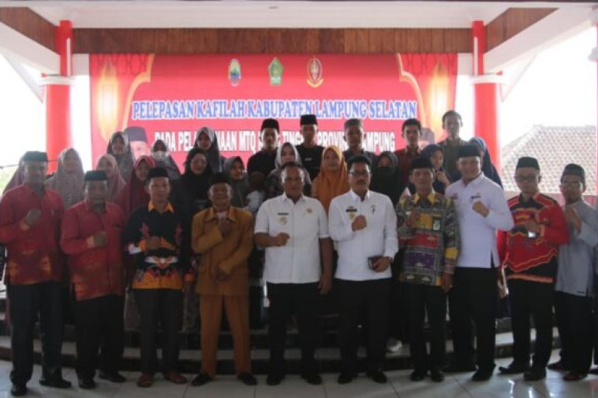 Bupati Lampung Selatan Nanang Ermanto lepas 86 kafilah