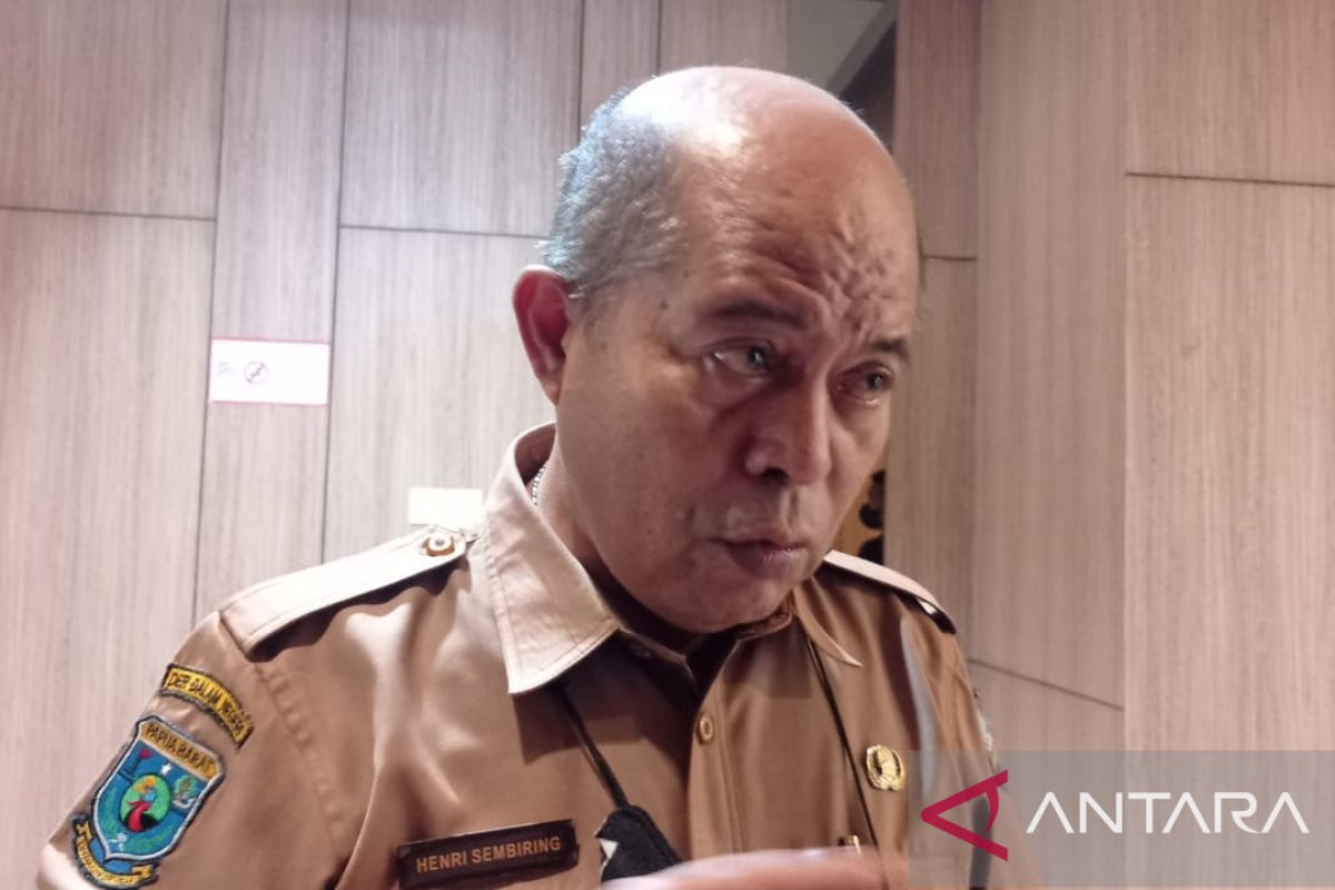 ASN dan honorer Manokwari beri bantuan dana untuk Cianjur