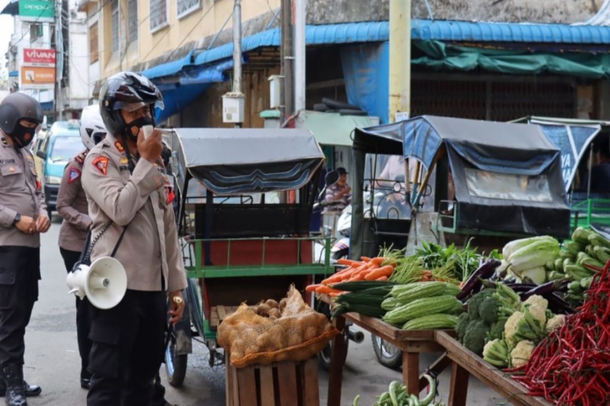 Kapolres Tebing Tinggi sambangi pedagang di Pasar Gambir